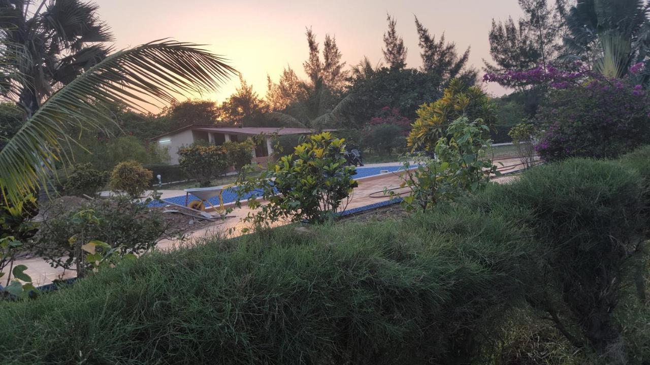 Yuna Village Garden Resort Tubaya Exteriör bild