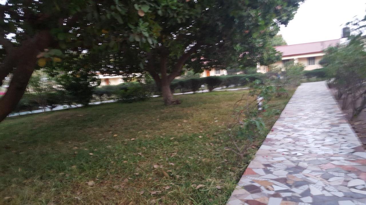 Yuna Village Garden Resort Tubaya Exteriör bild